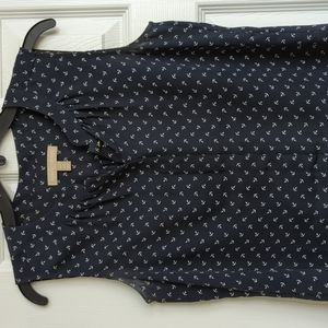 Banana republic navy tank top, size 6 petite